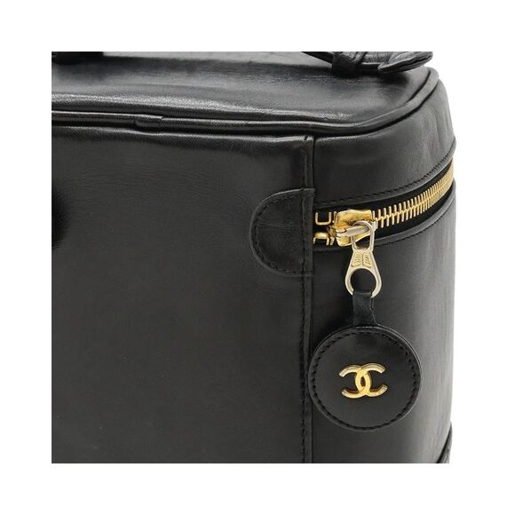 Pre Loved Chanel  Black Leather Vanity Case - Picture 6 of 8